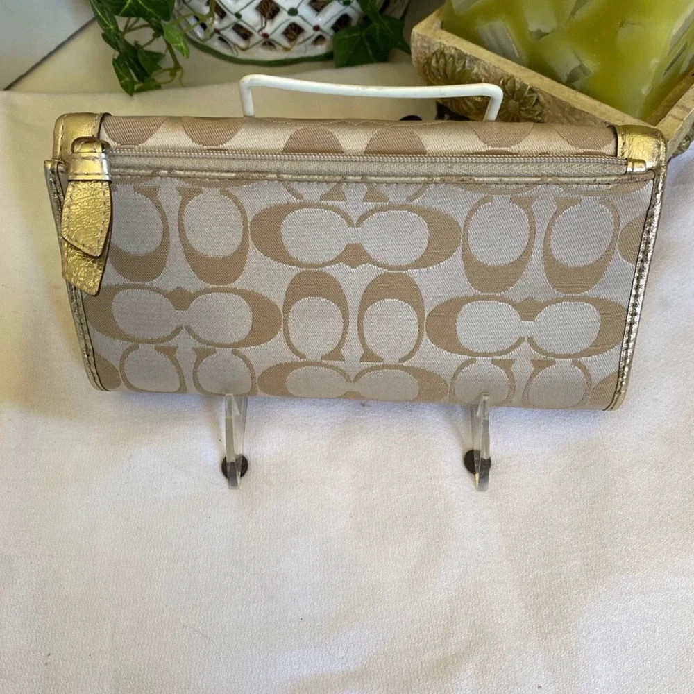 Coach Beige and Gold Wallet - Picture 2 of 10